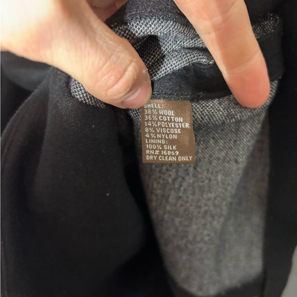 J.McLaughlin Brushed Wool Blend Silk Lined Blazer Womens Size Medium - Picture 4 of 4